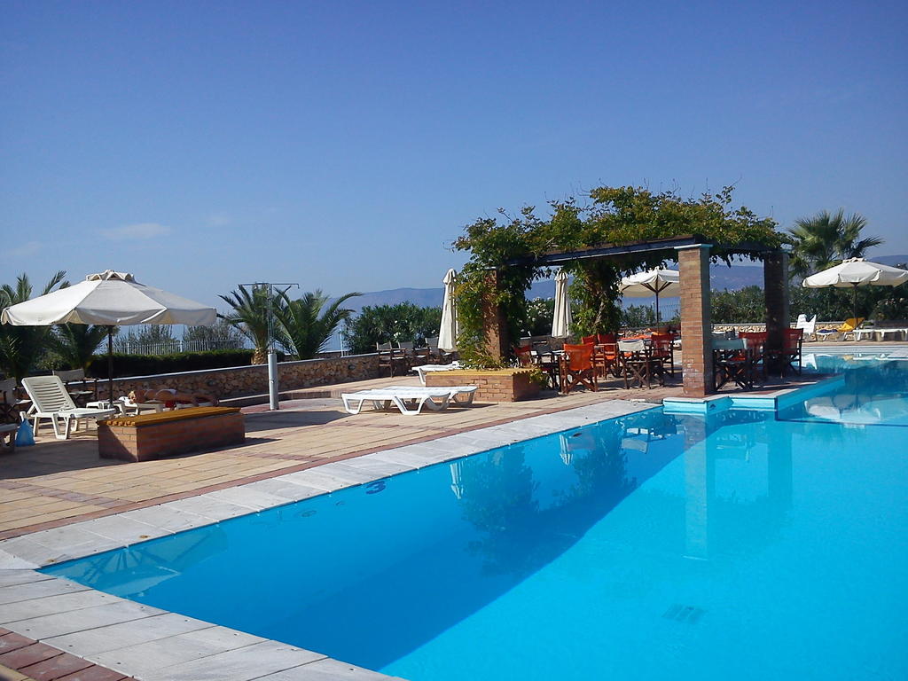 Panselinos Hotel Eftalou Exterior photo