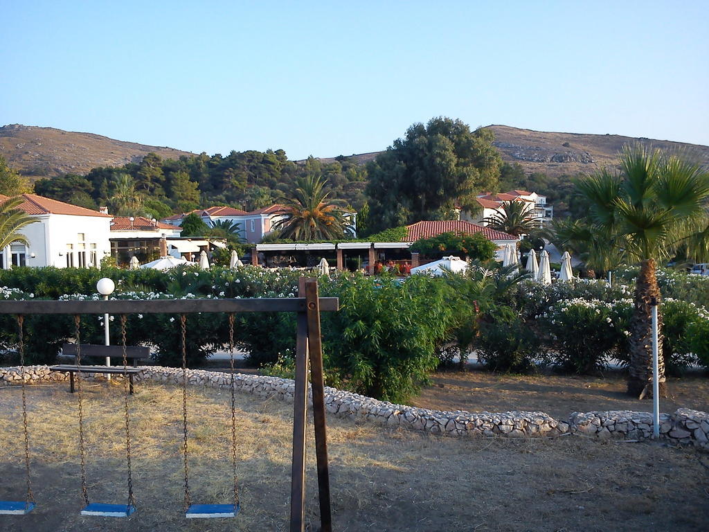 Panselinos Hotel Eftalou Exterior photo